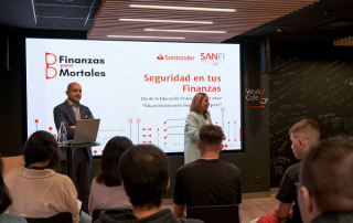 Formación financiera por el Banco Santander